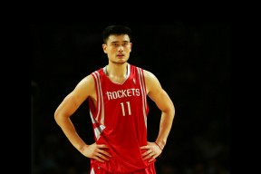 开云平台-快船关键战突围公牛，布克末节接管比赛