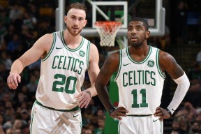 开云下载-浙江队完胜深圳队，詹姆斯成为关键先生