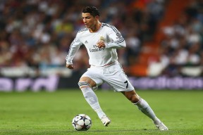 开云体育app-巴拉圭压制曼联，奥纳纳如何从水货蜕变为关键先生