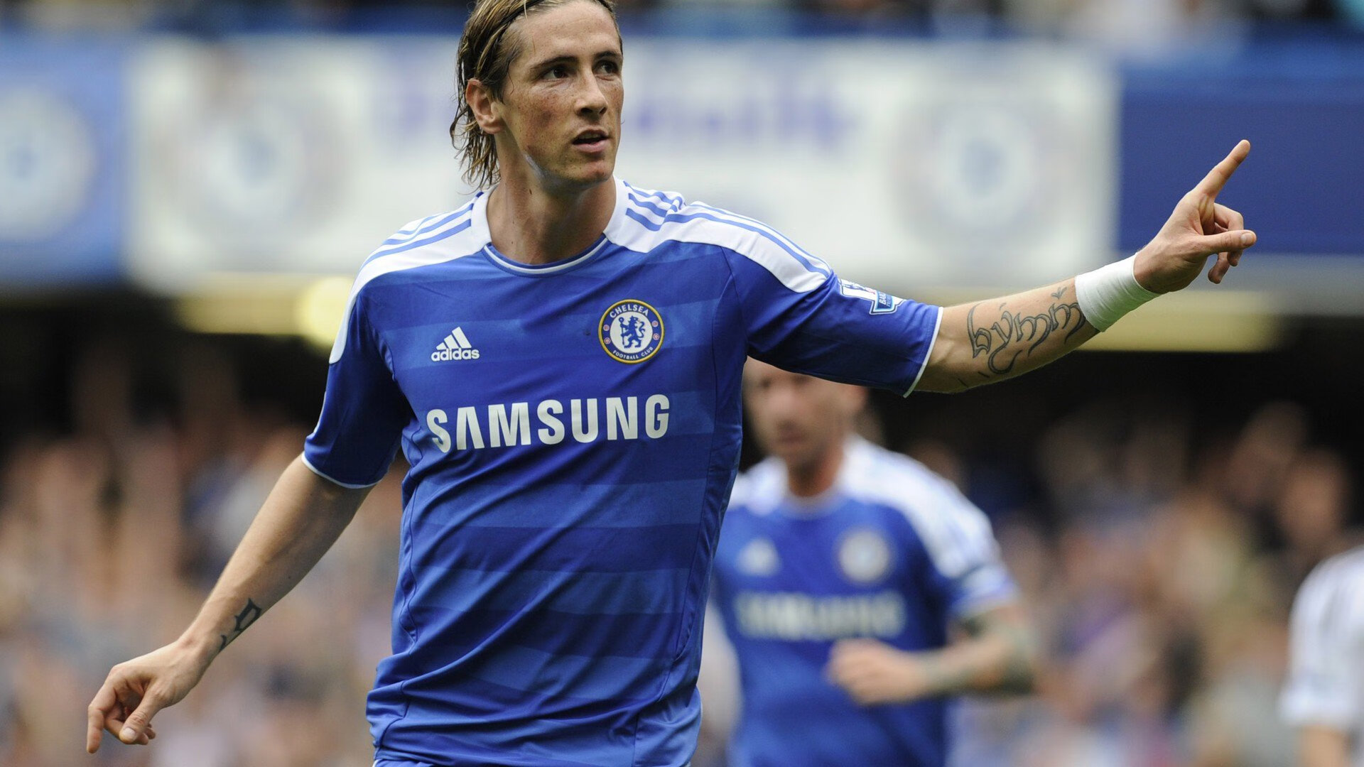 德里赫特爆发，皇马正面击溃那不勒斯，一场定义现代中卫的战术交响