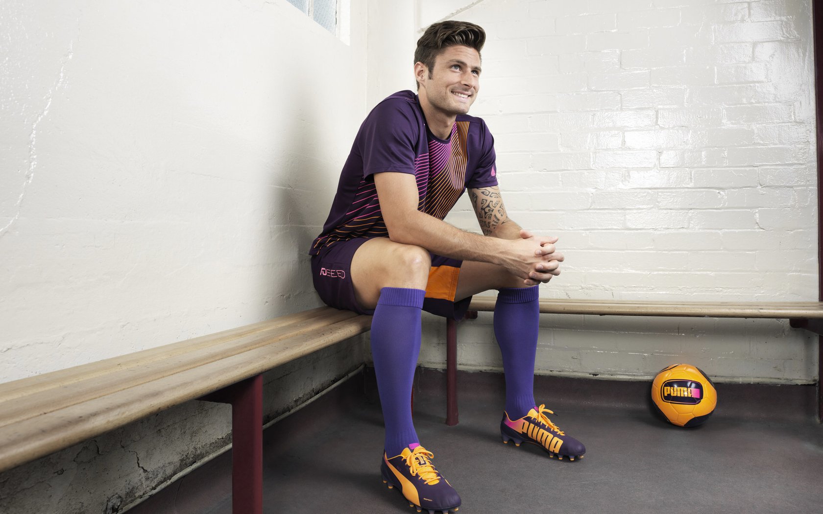 福克斯撕裂篮网,当紫金王朝遇上孤胆英雄