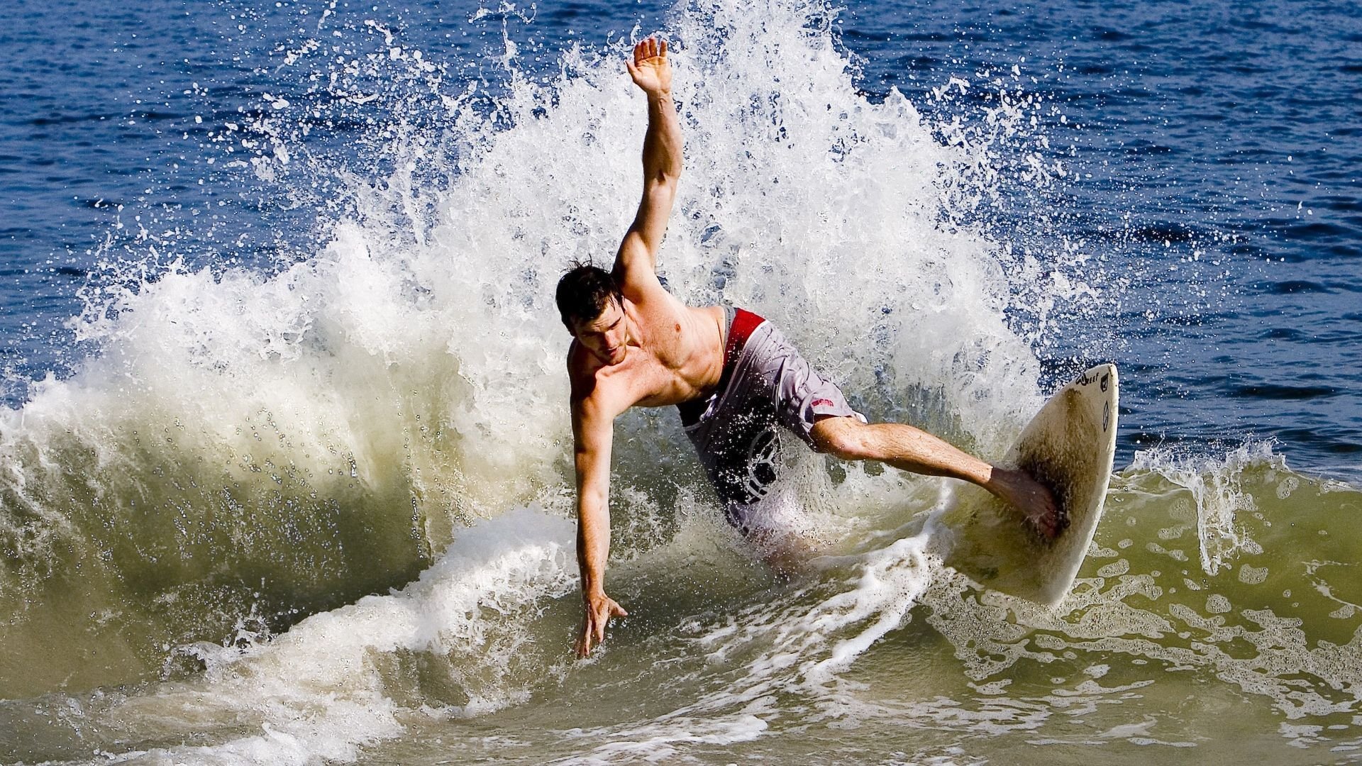 2026世界杯之夜，哈登关键时刻站出来